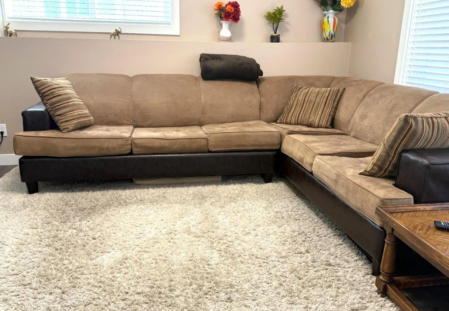 Spacious Private Walkout Entire Suite Close To Yyc, Dt, Shops, Stampede & Mountains With Many Amenities In Panorama Hills Nw - 4 Can Sleep 0*, Calgary
